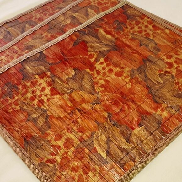 Floral Red Hibiscus Bamboo Placemats 3-piece Set - Picture 1 of 5